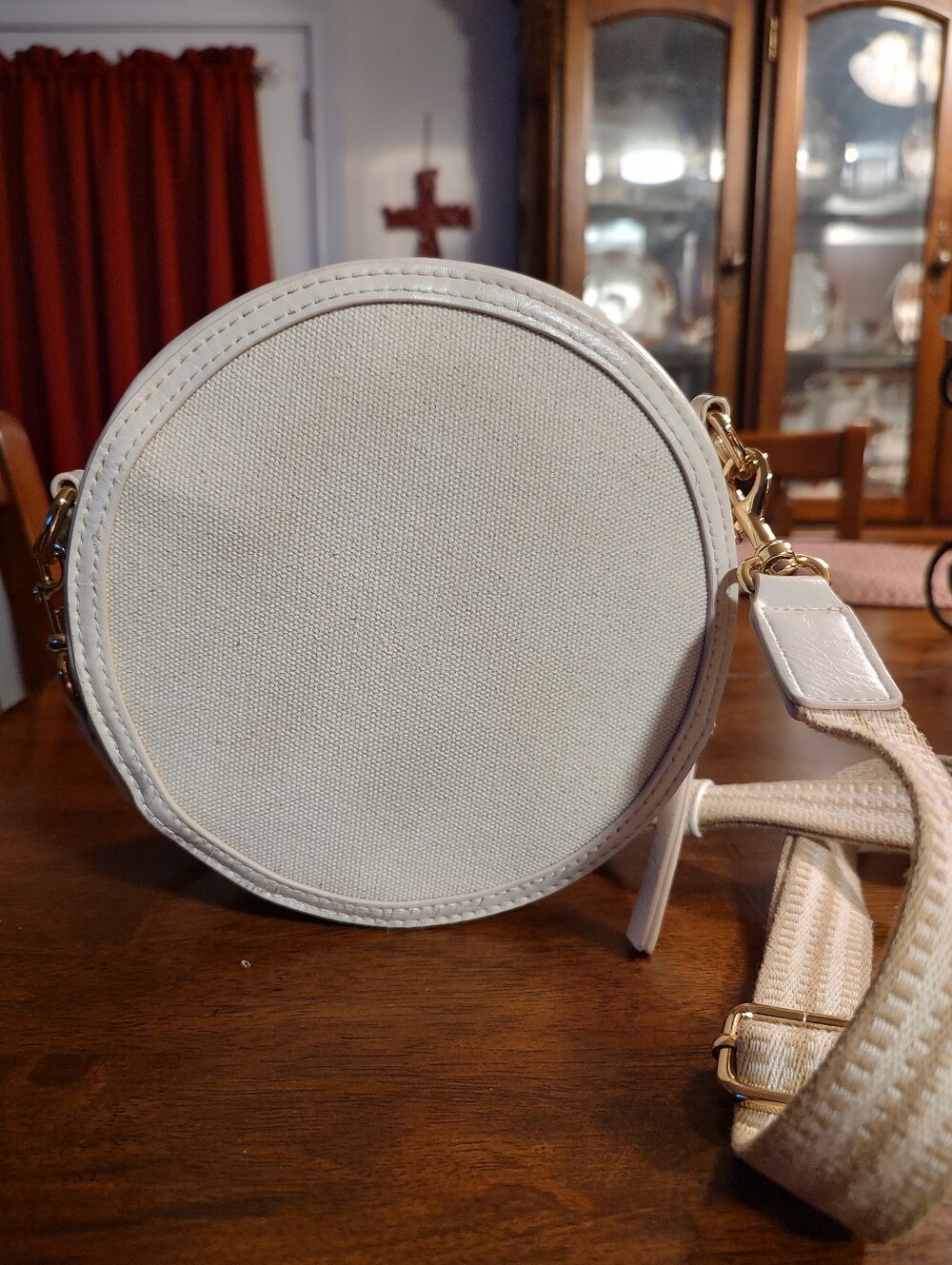 Round Crossbody Bag in Cream – Women's Canvas Shoulder Bag